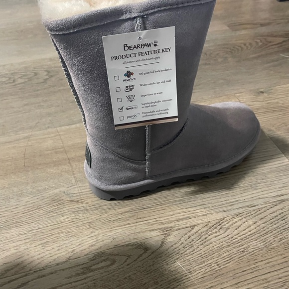 BearPaw Light Gray Shearling Boots - Picture 3 of 5